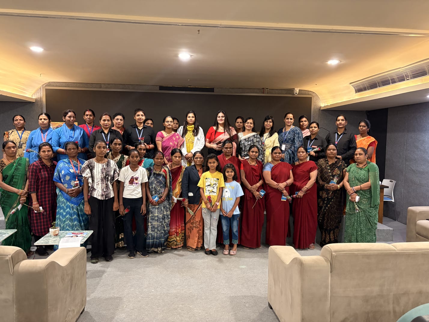 बडेरिया ग्लोबल इंस्टीट्यूट ऑफ इंजीनियरिंग में स्वस्थ महिला ,सशक्त महिला थीम पर अंतर्राष्ट्रीय महिला दिवस कार्यक्रमआयोजित 2 1772971832 WhatsApp Image 2026 03 08 at 5.37.37 PM